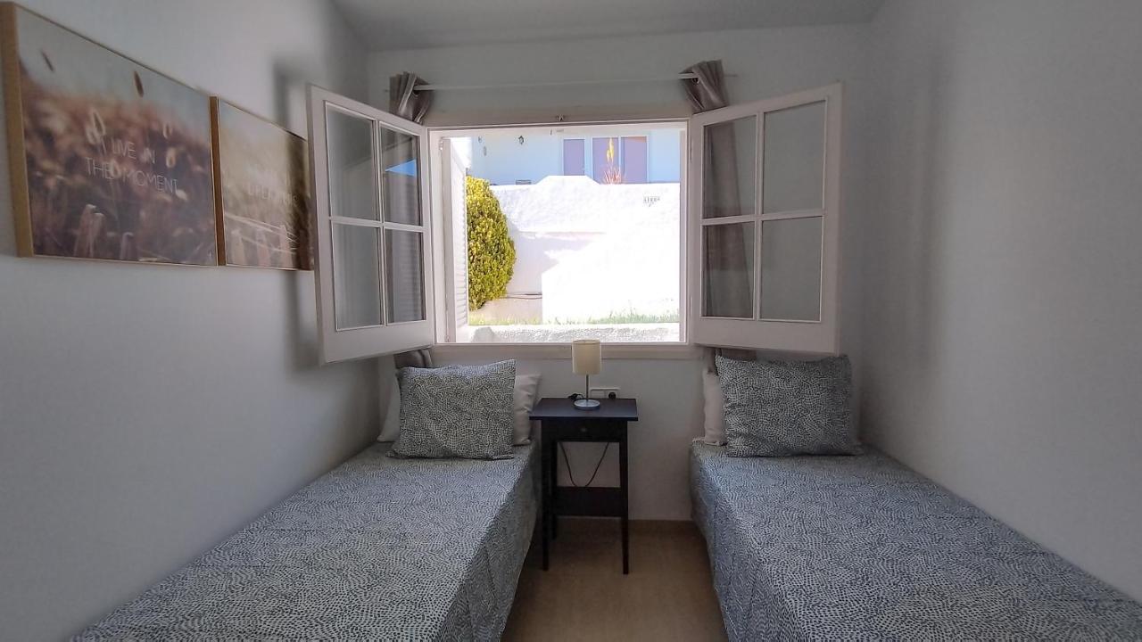 Casas Blancas Salou Villa Bagian luar foto